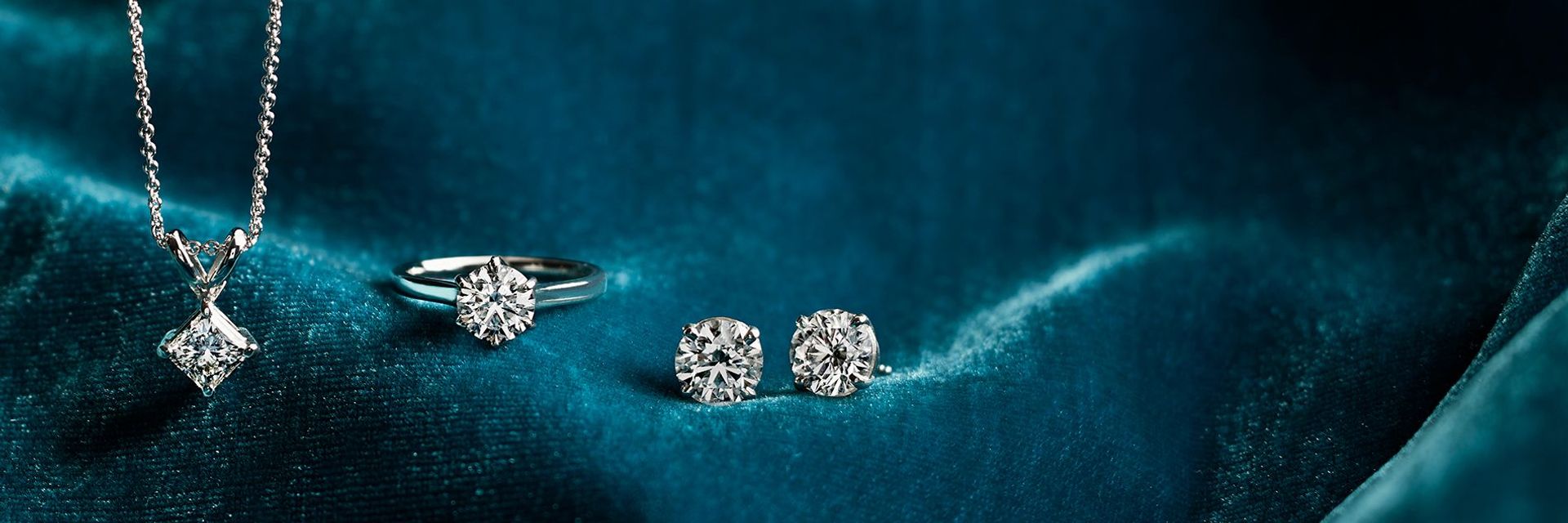 Blue Nile Astor Diamonds